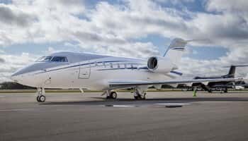 Bombardier Challenger 605