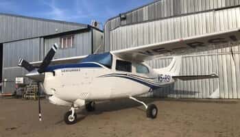 Cessna 210