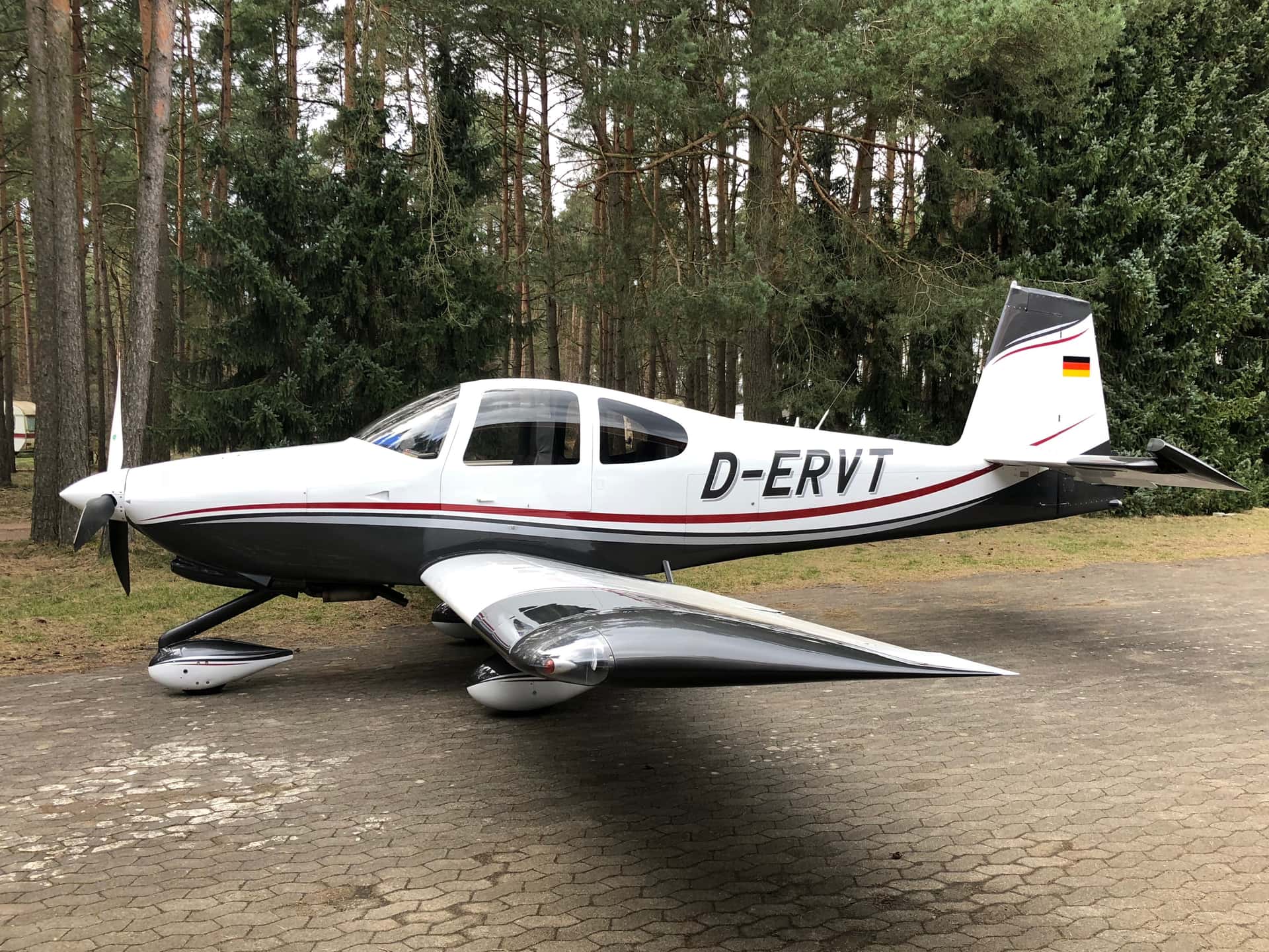 Vans RV-10 aircraft for sale