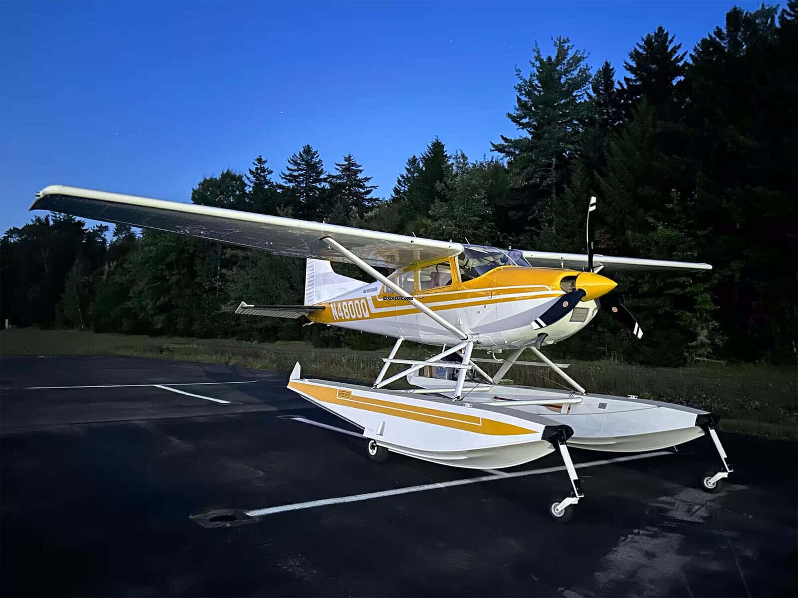 Cessna A185F