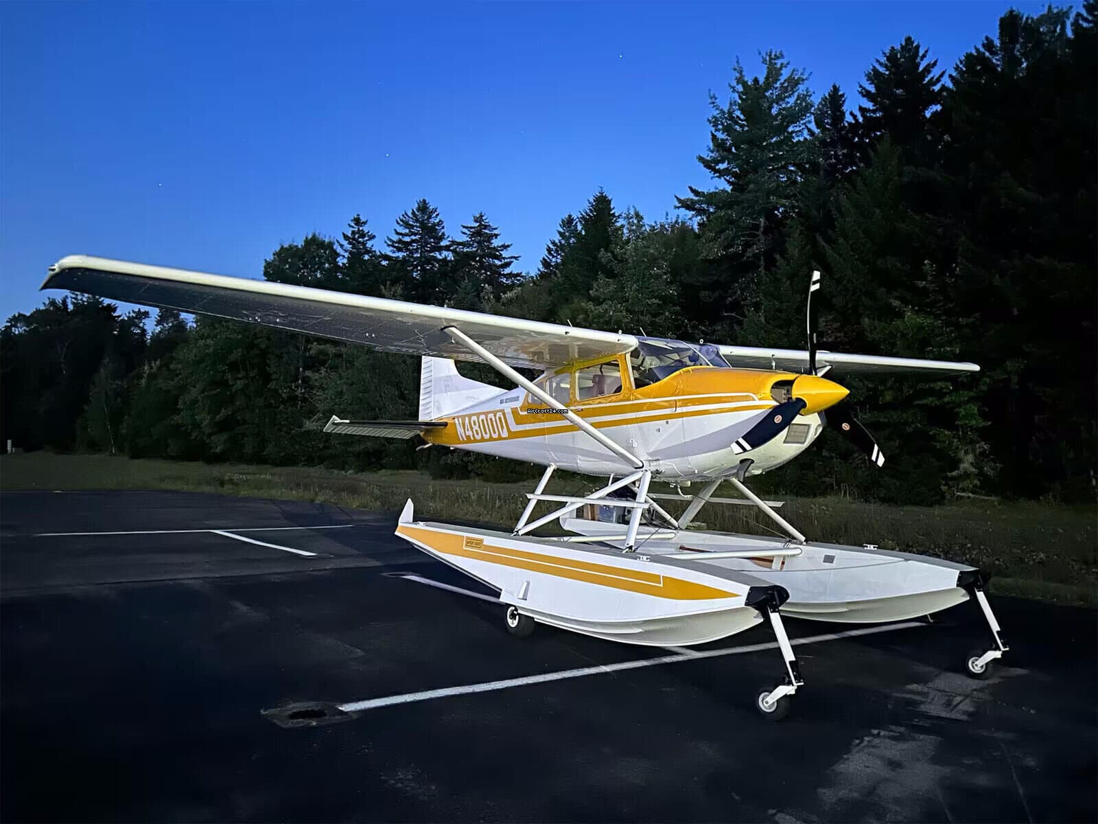 Cessna A185F