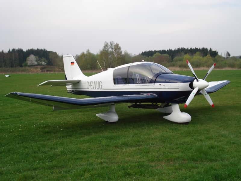 Robin DR400