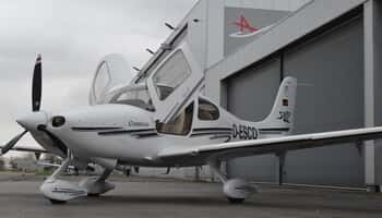 Cirrus SR22
