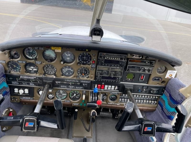Piper PA-28R-201T Turbo Arrow III