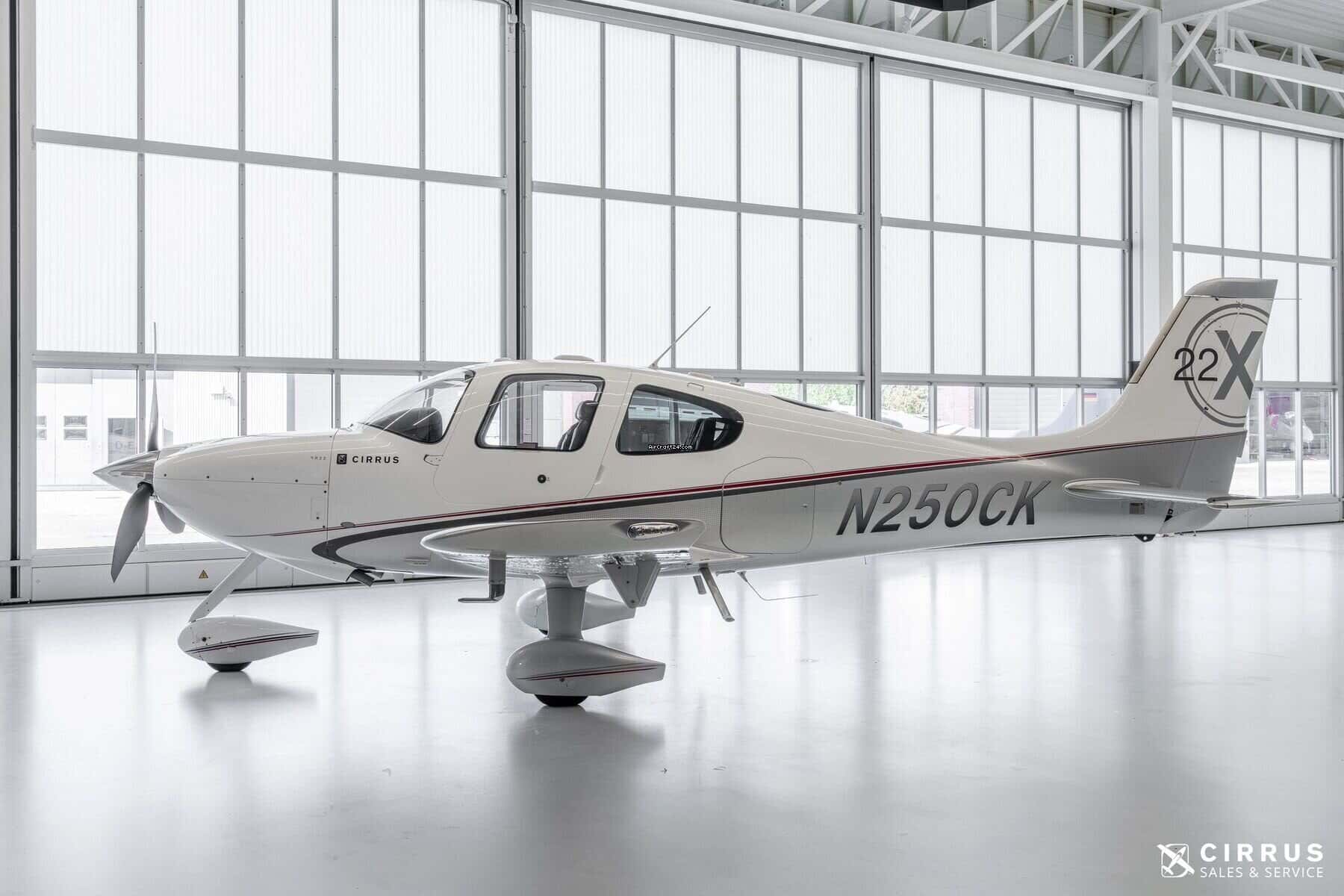 Cirrus SR22-G3