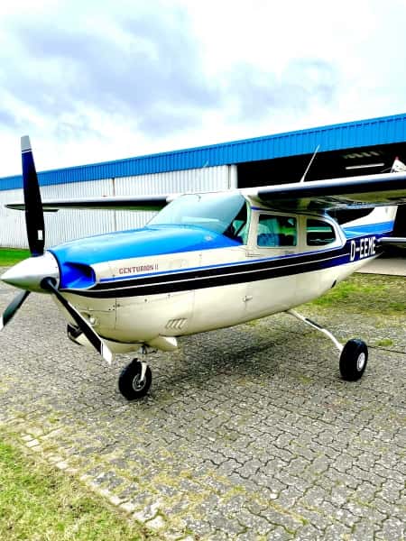 Cessna 210 Centurion