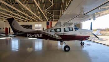 Cessna 210