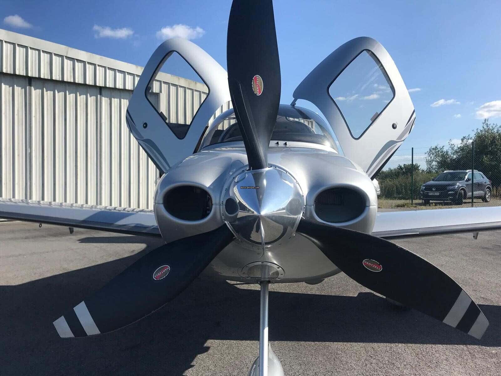 Cirrus SR22-G3