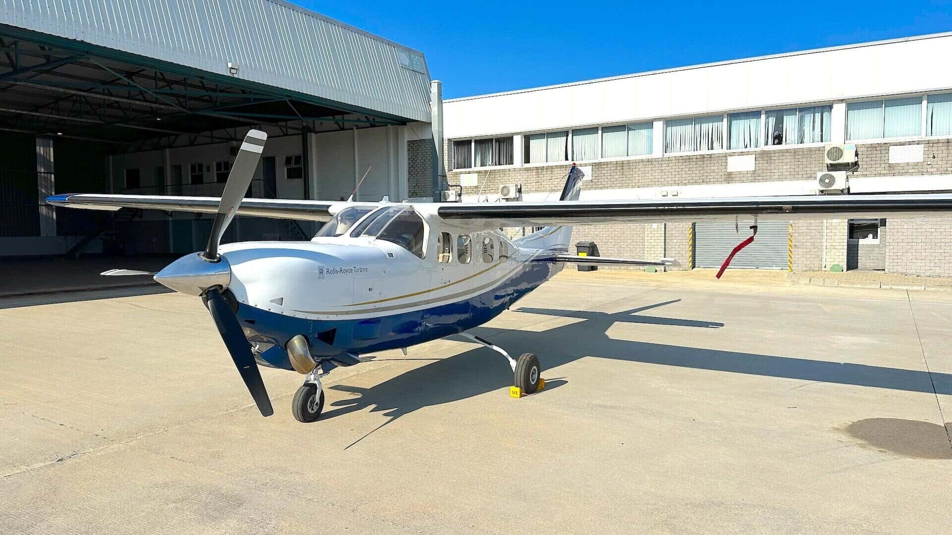 Cessna P210 Silver Eagle Turbine-alles neu-reduced Price by 100k