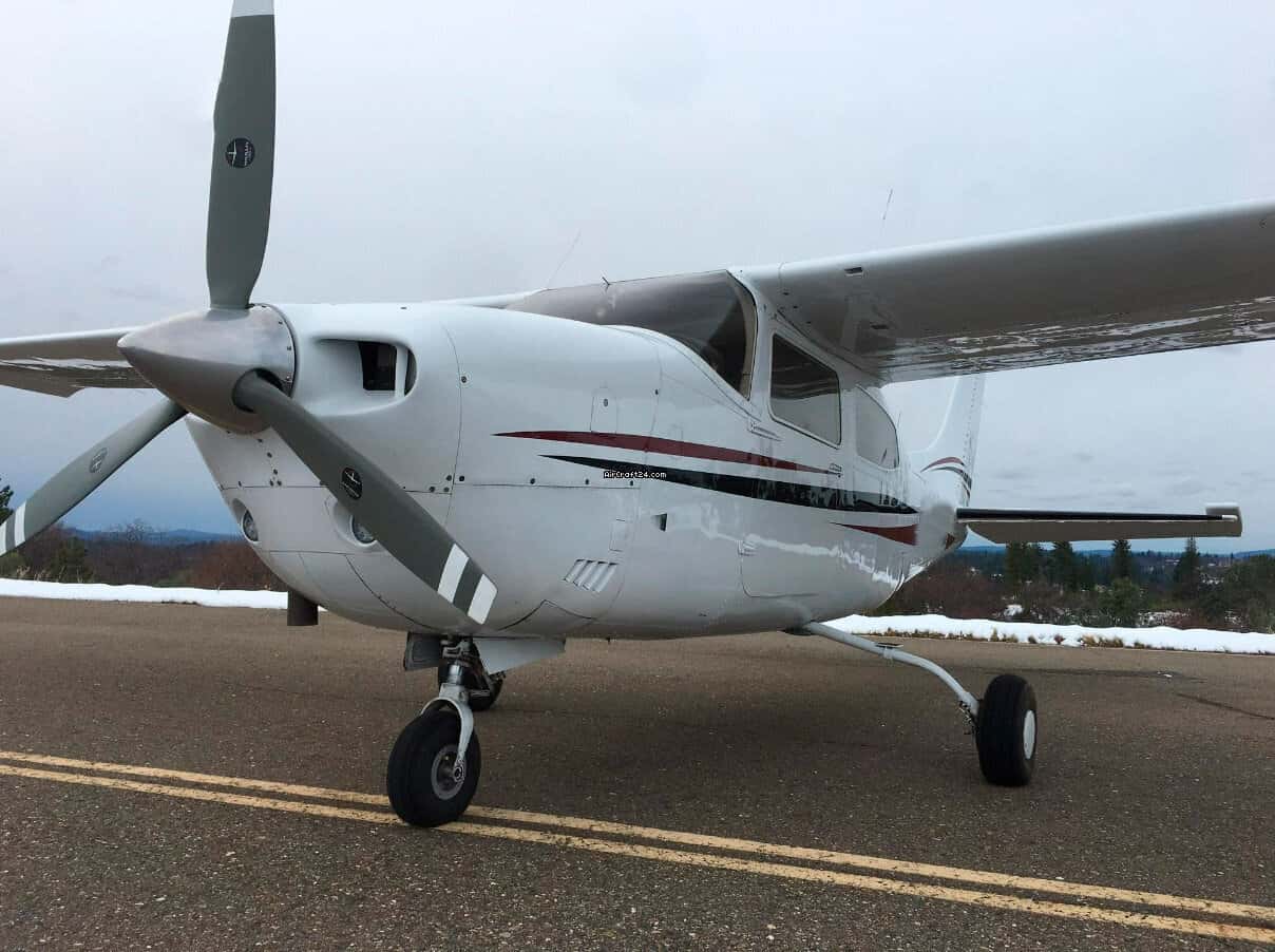 Cessna T210M