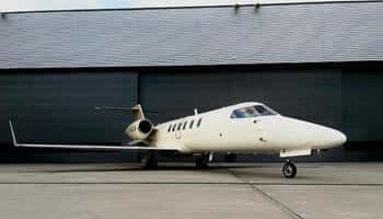 Bombardier Learjet 40