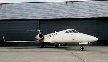 Bombardier Learjet 40