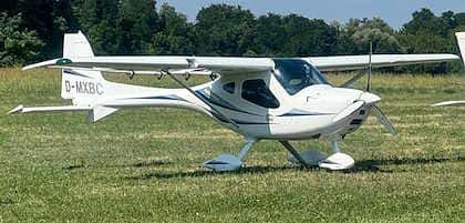 WT-9 Dynamic, D-MEYY Baujahr 2014 Gesamtzeit 350 h TT Motor Rotax 912 ULS 100 PS L