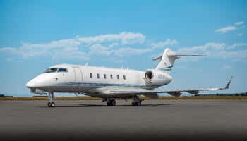 Bombardier Challenger 300