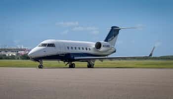 Bombardier Challenger 604