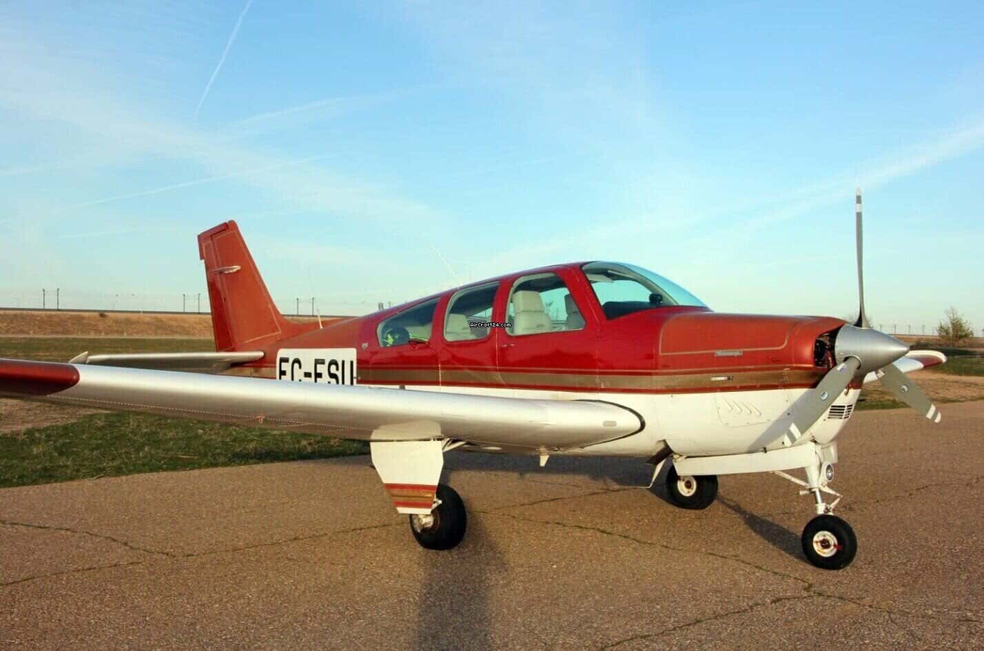 Beechcraft Beech 33 Bonanza F33A G5