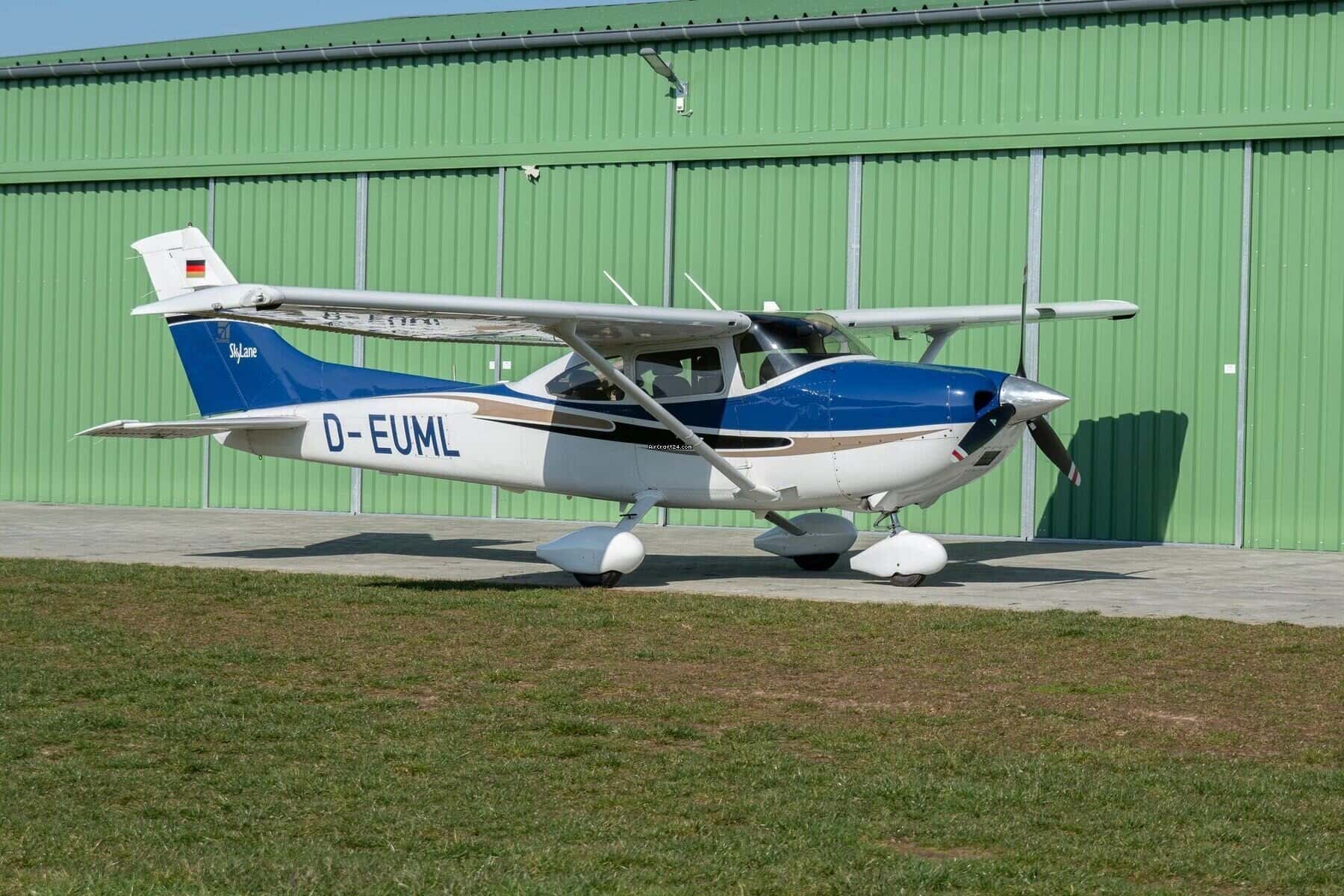 Cessna 182T Skylane