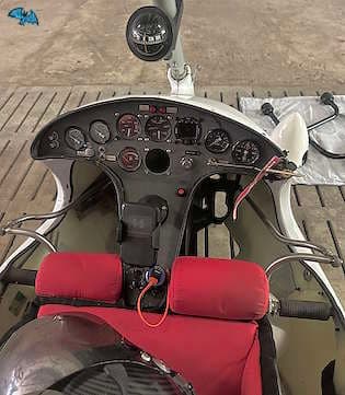 Merlin 1200 Baujahr 2009 Unfall GFK Teile leicht beschädigt 470 Stunden…
