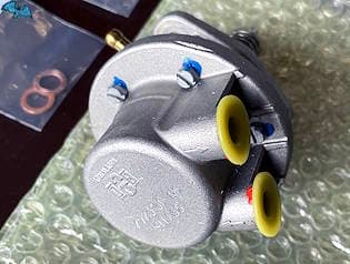 Verkaufe Kraftstoffpumpe für Rotax 912 (80PS) Die Pumpe hat bis zum Ausbau…