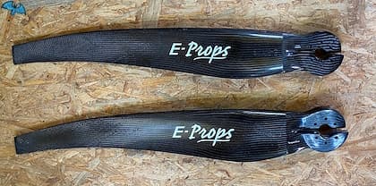 Zu verkaufen ist ein E-Props Propeller 1,30m einwandfreier Zustand 340€ VB…