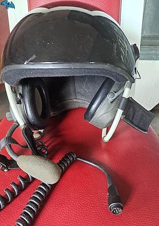 2 Autogyro Helme abzugeben. Je einer ohne bzw. mit Windschutz. Grösse: 9 von…
