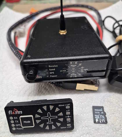 Antikollision-Anzeige und Warngerät. Typ: FLARM F6 Zubehör: GPS Antenne, Flarm…