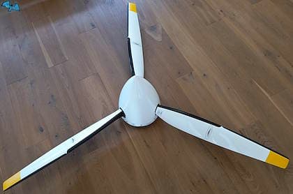 Verkaufe Woodcomp SR200 Festpropeller für WT9 Dynamic Laufzeit: ca. 500h…