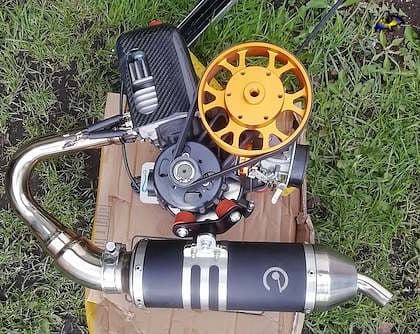Motor Corsair N80 57 Stunden, Bj. 2023 Leicht nur 10.5 kg. Propeller 130cm…