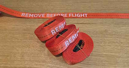 4 Stück Spanngurte Ca 4m lange und 25mm breite Spanngurte mit Aufschrift…