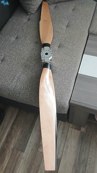 2 Blatt Holzpropeller verstellbar 160cm lang rechtsdrehend Mit einer Aufnahme…